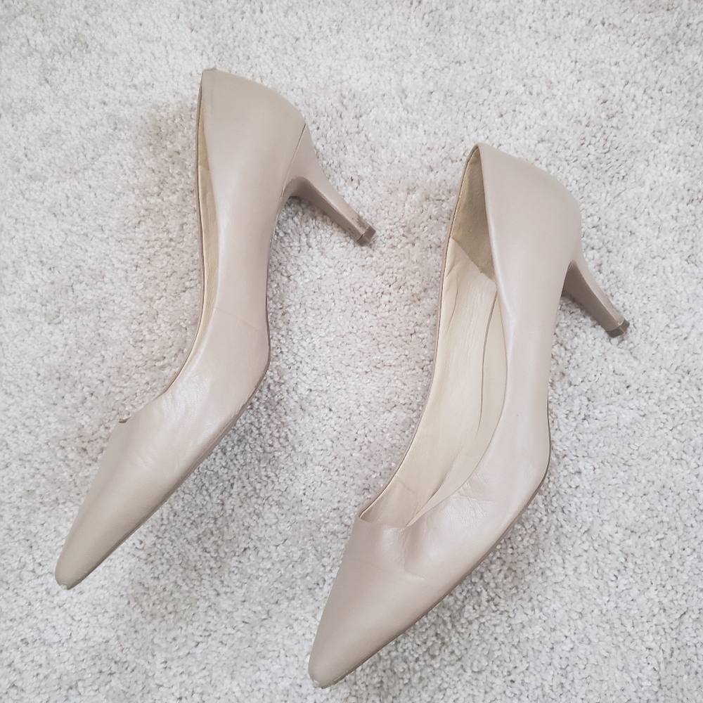 Beige heels - Picture 4 of 4